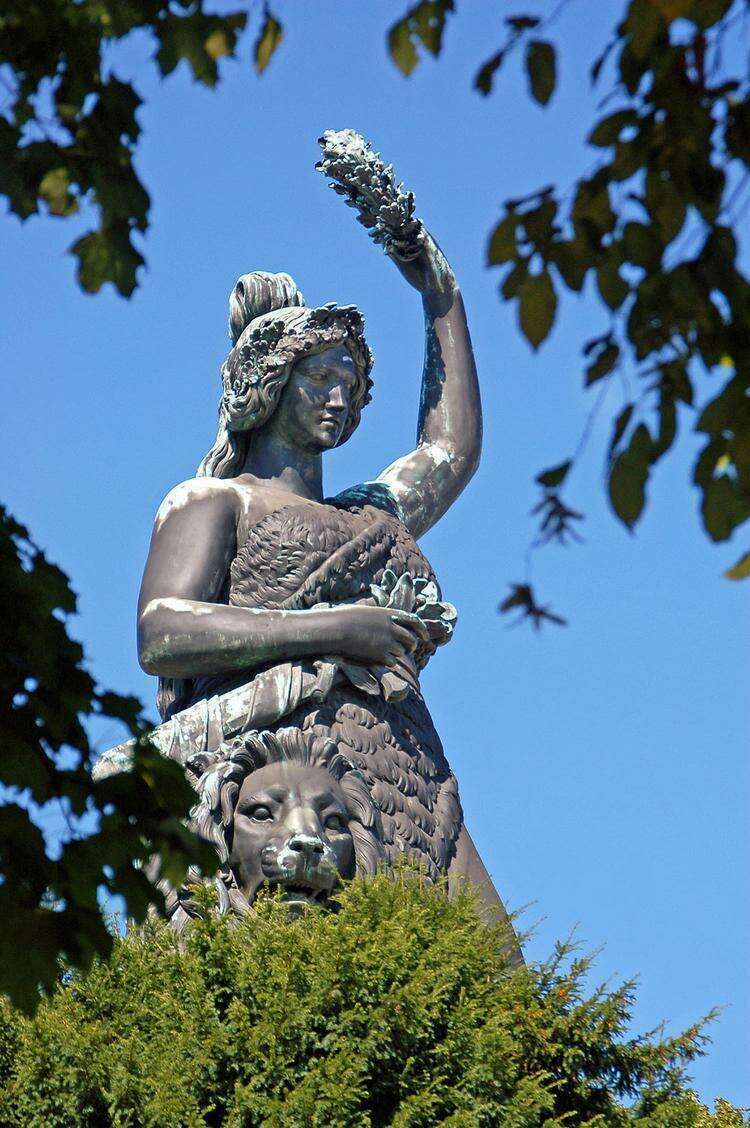Статуя Баварии