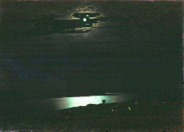 Лунная ночь на Днепре: мистическая сила и трагическая судьба картины Архипа Куинджи 