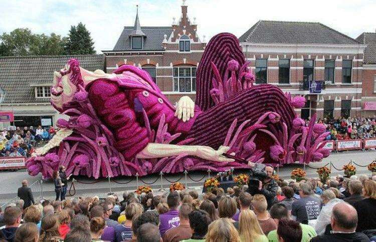 14 цветочных скульптур с крупнейшего в мире Парада Цветов в Голландии, посвященного Ван Гогу