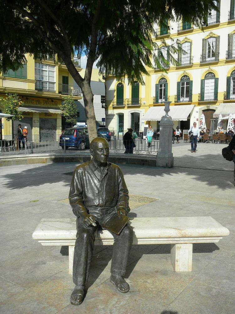 статуя Пикассо Малага
